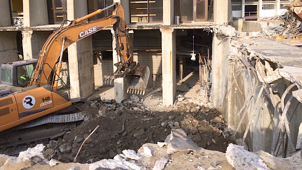 Indiana State University, Statesman Towers demolition photo 12