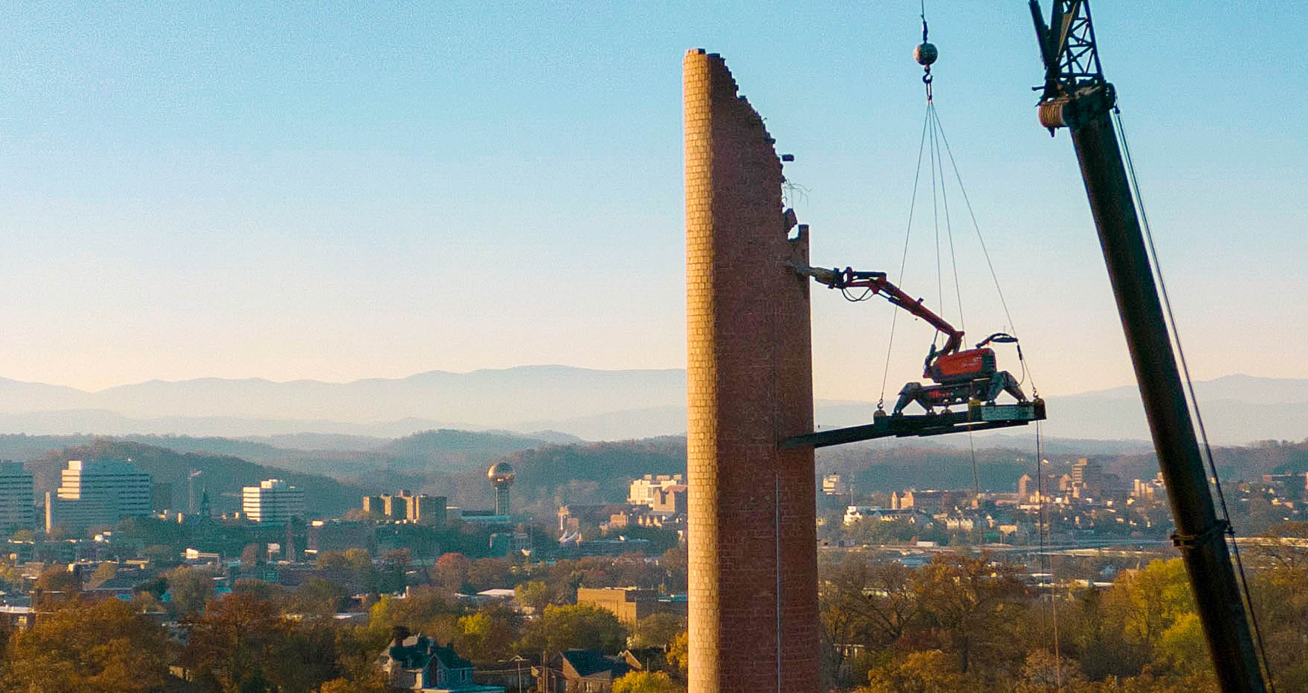 Structural demolition of St. Mary's Hospital, Knoxville